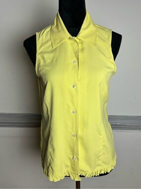 Yellow Sleeveless Button-Down Blouse with Ruffle Hem